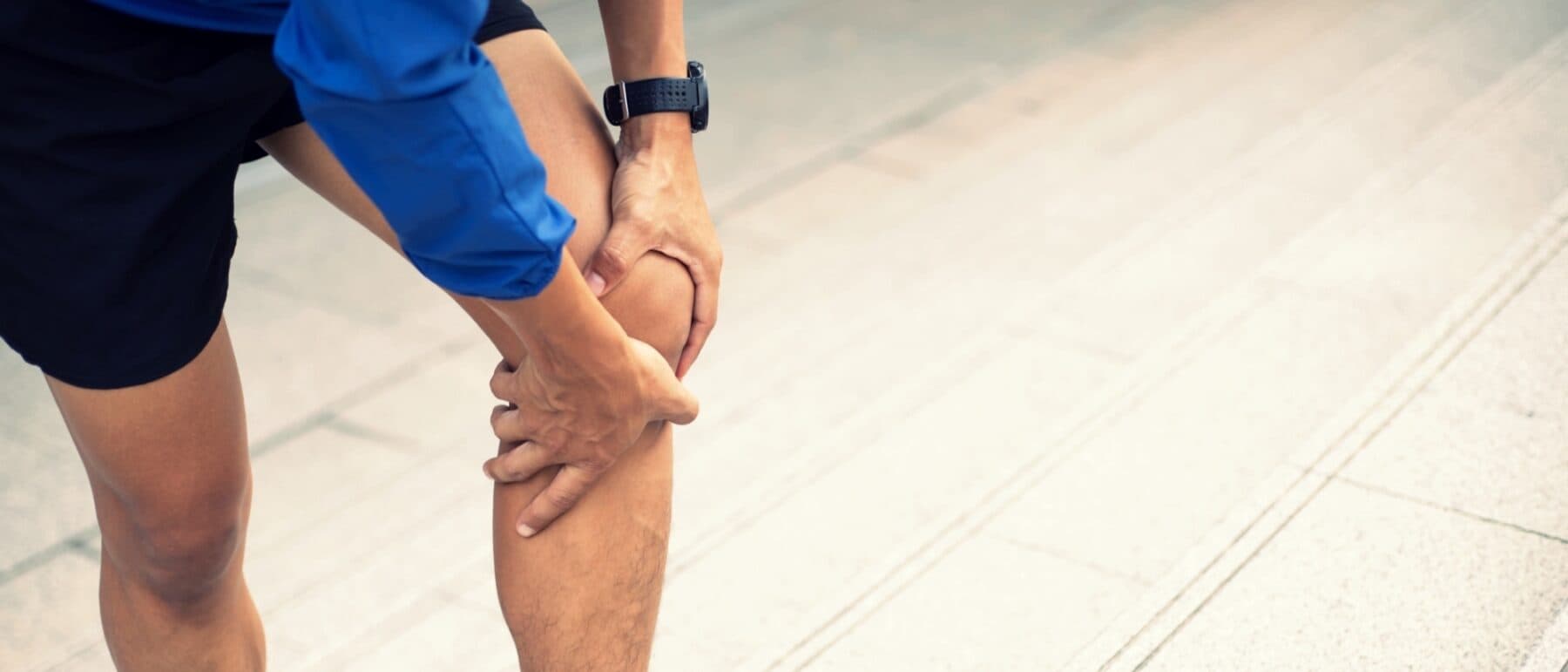 Arthrosamid treatment process