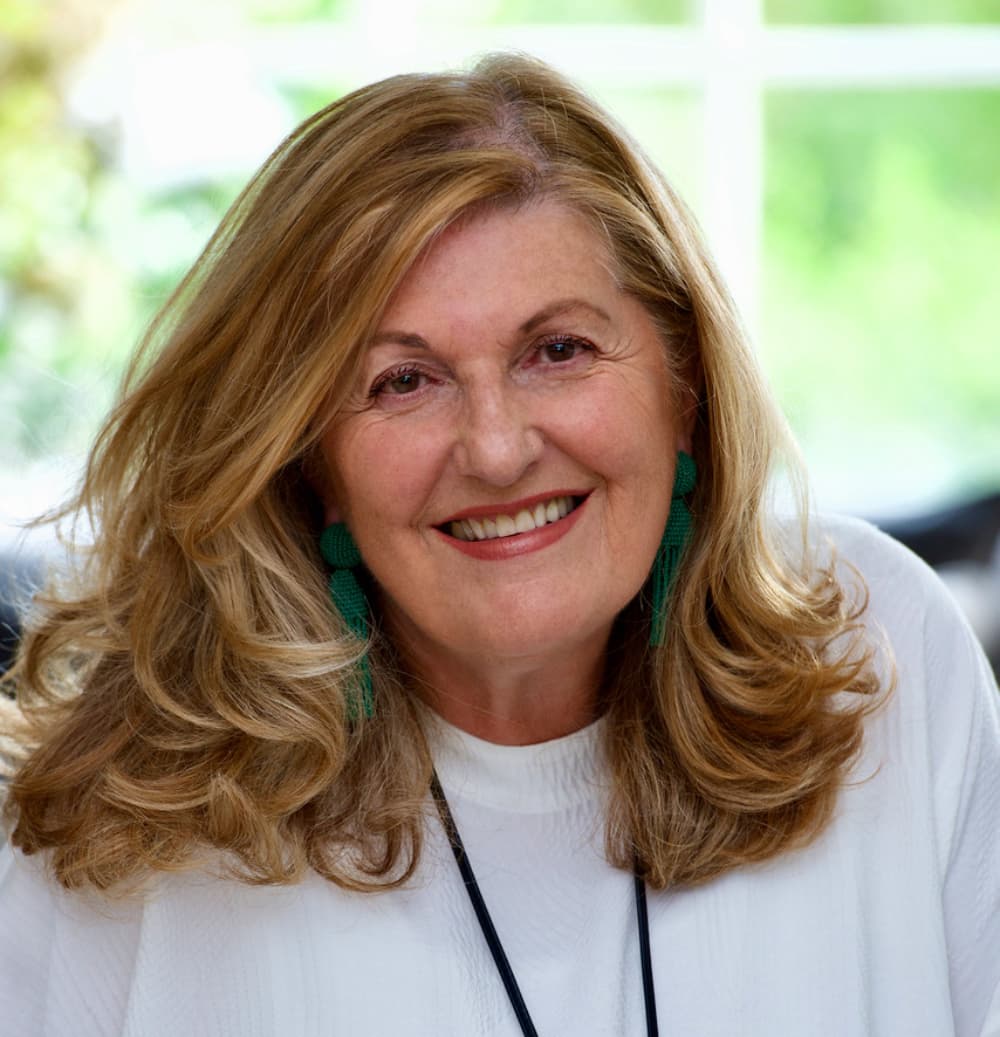 Sue Harmsworth Headshot