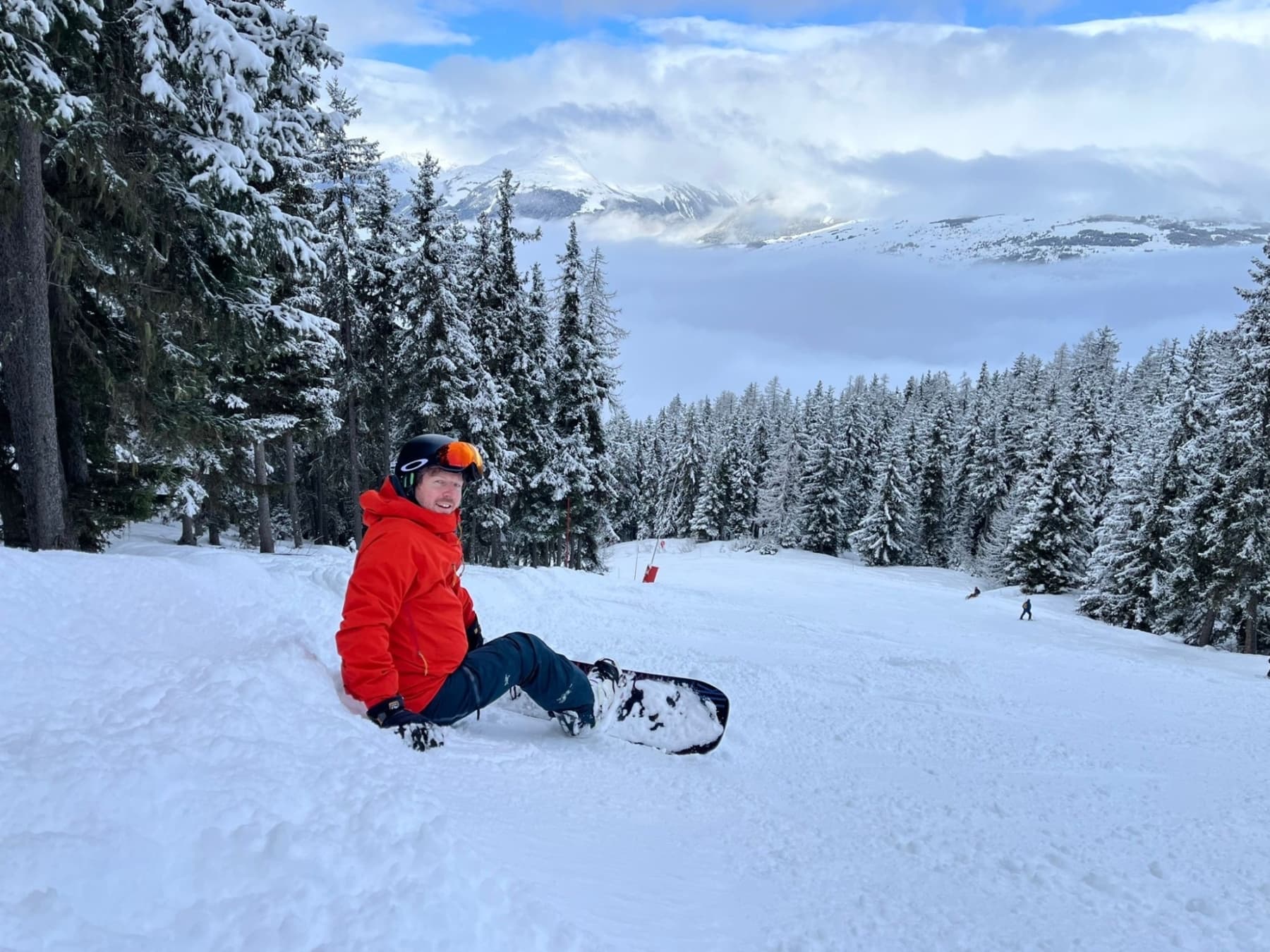 Jonny snowboarding photo 1