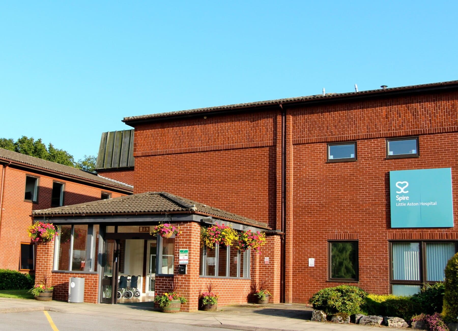 Spire Little Aston Hospital Entrance